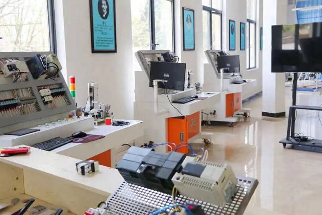 都江堰大專分數低的學校_都江堰專科