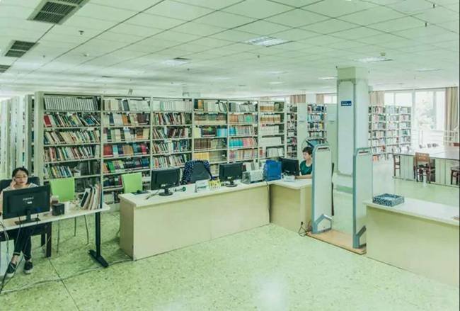 四川理工技師學院學府校區