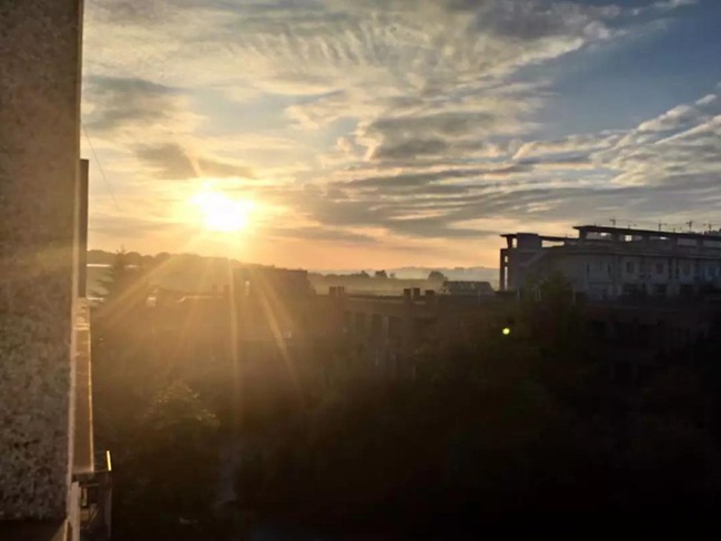 中等專業學校3+2是什么學歷_中等專業學校畢業生登記表