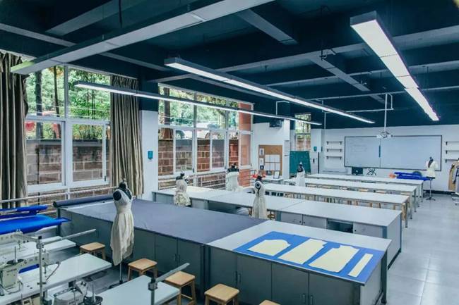 2026年成都鐵路局高校畢業(yè)生招聘公告