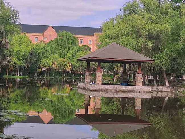 樂山市醫藥科技學校成都校區